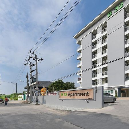 B32 Apartment Bangkok Exterior photo