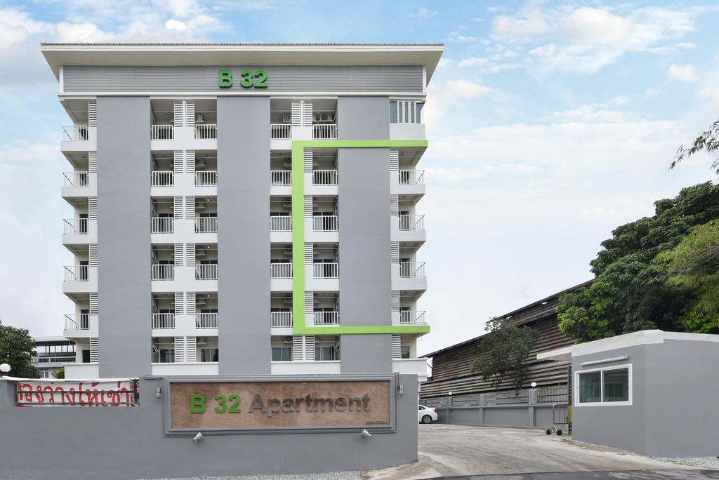 B32 Apartment Bangkok Exterior photo